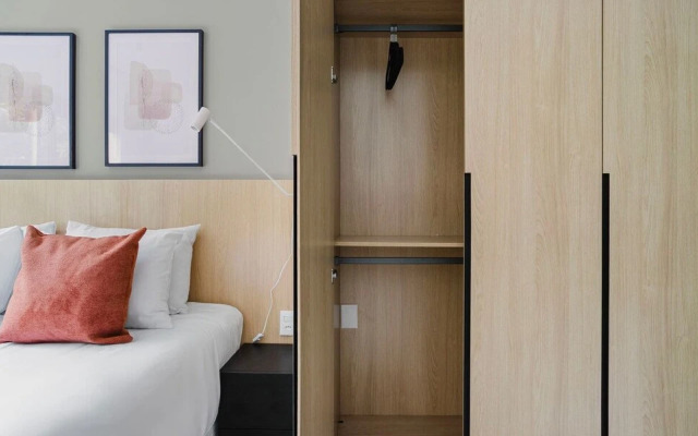 Tabas By Blueground - Essencia Da Vila