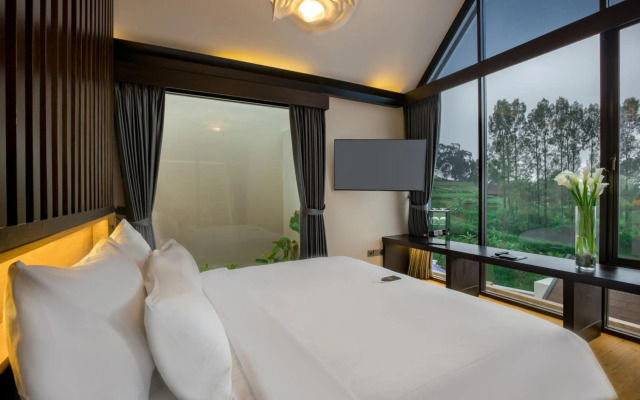 Sunsetfalls Gardens and Resort