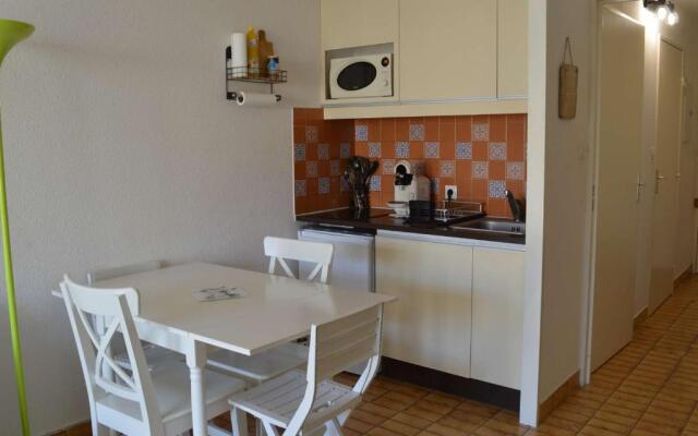 Appartement Le Grau-du-Roi, 1 pièce, 4 personnes - FR-1-250-159