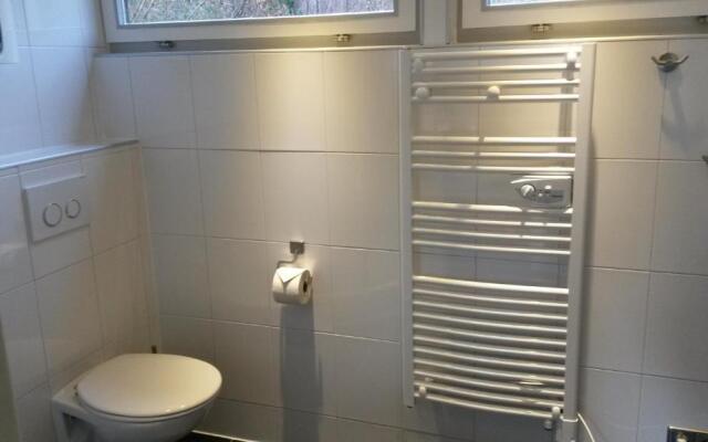 Nurdachhaus Ferienpark Schellbron