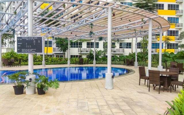 Modern 2BR Apartment @ Springlake Summarecon