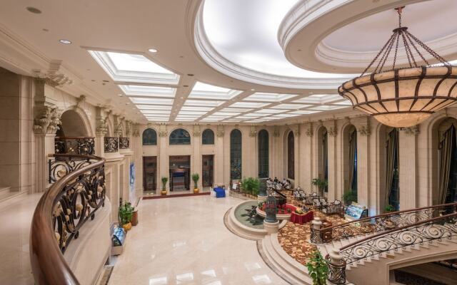 Sanya Baohong Hotel