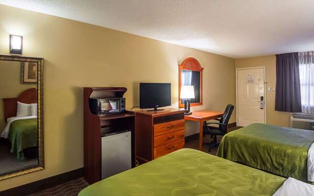 Quality Inn & Suites Garland - East Dallas