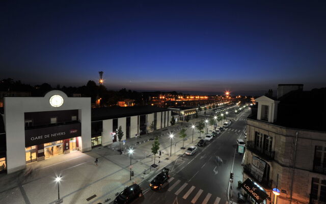 BRIT HOTEL CONFORT NEVERS Centre Gare