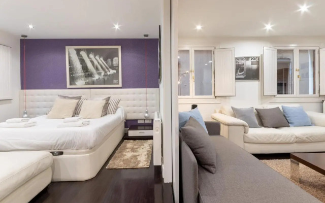 OLD TOWN II apartment by Aston Rentals