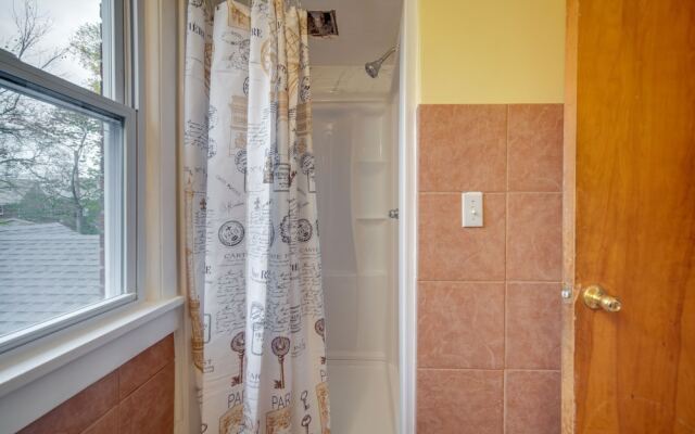 University Heights Home Near Downtown Cleveland!