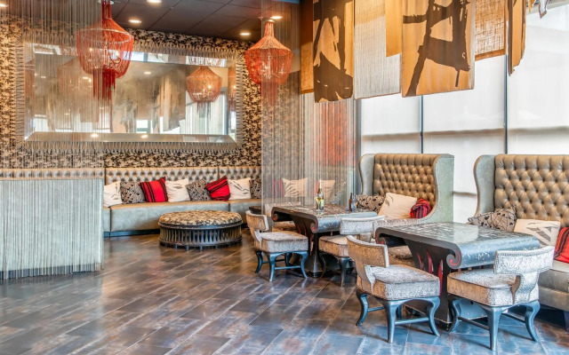 Hotel Huntington Beach
