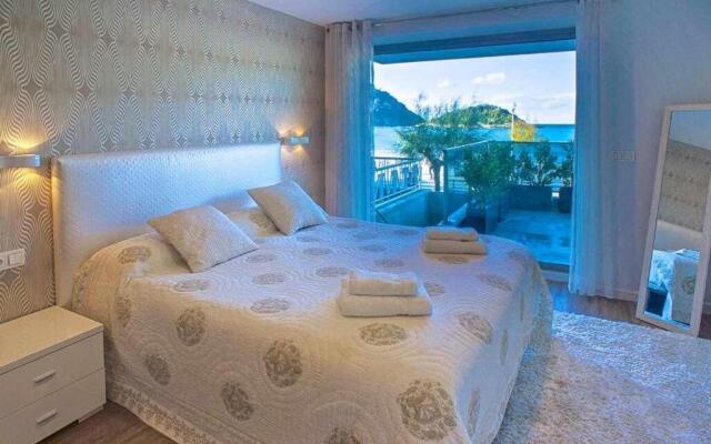 The Best in San Sebastian PRIVATE ENTRANCE & TERRACE