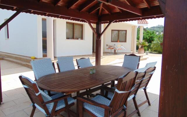 Golden Valley Villa