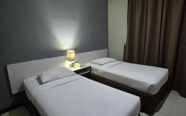 N3 Hotel Zainul Arifin