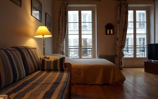 Cambronne - Studio - Paris 9