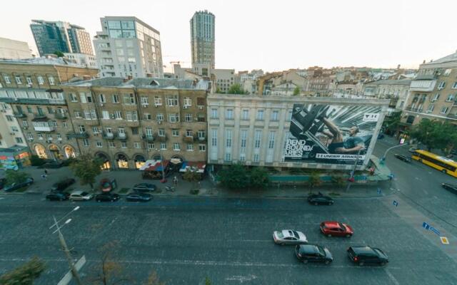 Alex Apartments on Lva Tolstogo