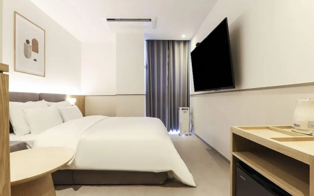 Wonju Brown Dot Hotel Corporate City