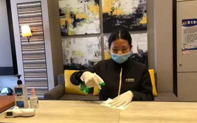Ease Hotel (Kunming high tech Zone store)