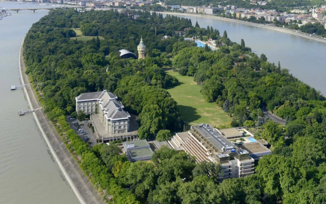 Отель Ensana Thermal Margaret Island