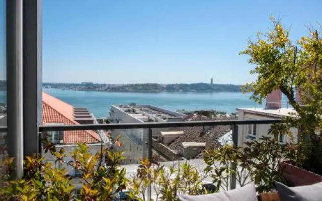 Portuguese Living Chiado Penthouse