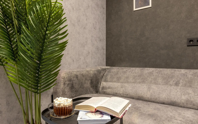 HomeHotel на съезде Окский 1
