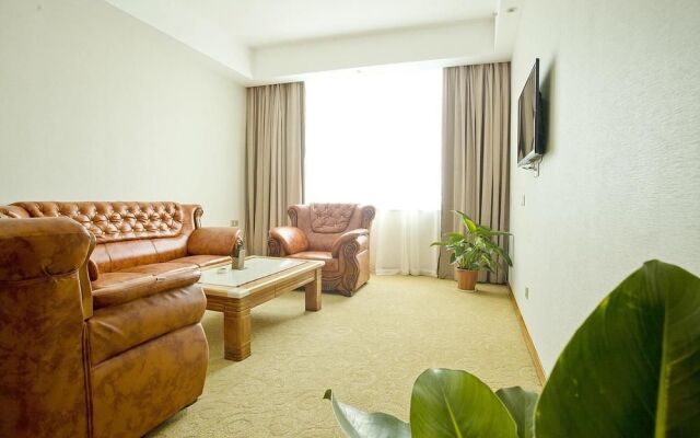 Miaozu Buyi Hotel