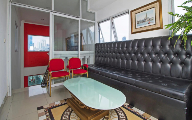 RedDoorz Plus @ Guntur Raya Setiabudi