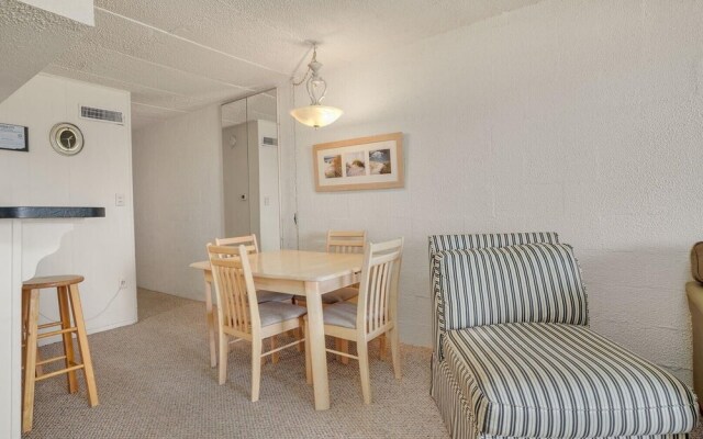 Polynesian 502 1 Bedroom Condo by RedAwning