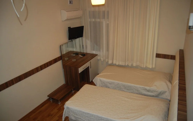Hotel Nil Alav