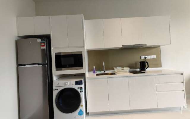 Pavilion Embassy By Autumn Suites