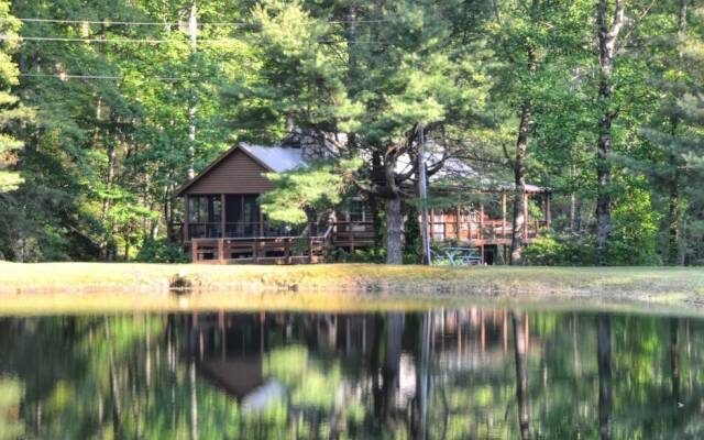 Rippling Waters Lodge 3 Bedroom Cabin by RedAwning