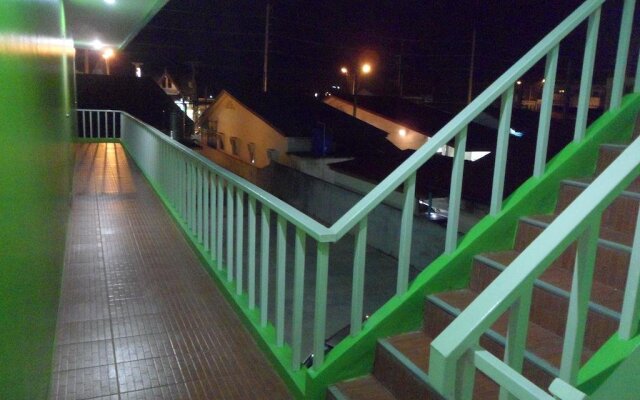 Pranee Mansion Airport