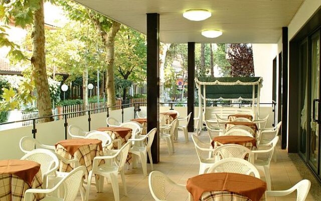 Altro Hotel