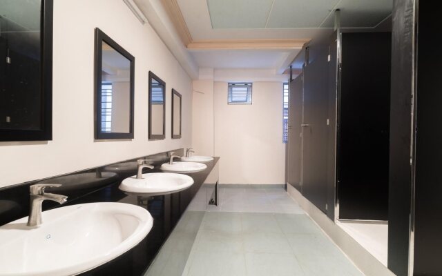 Alleyway Hostel - Adults Only