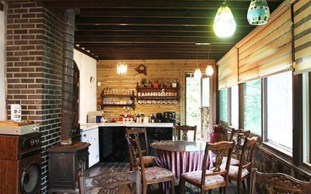 Yangpyeong Solberk Pension