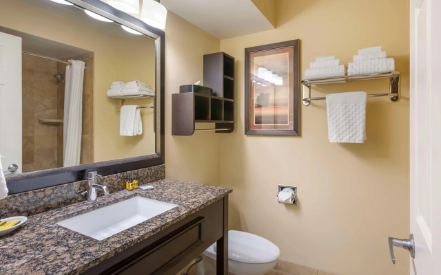 Best Western Plus Cottontree Inn