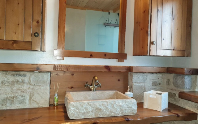 Chaihoutes stone villa into Olive farm in Zia