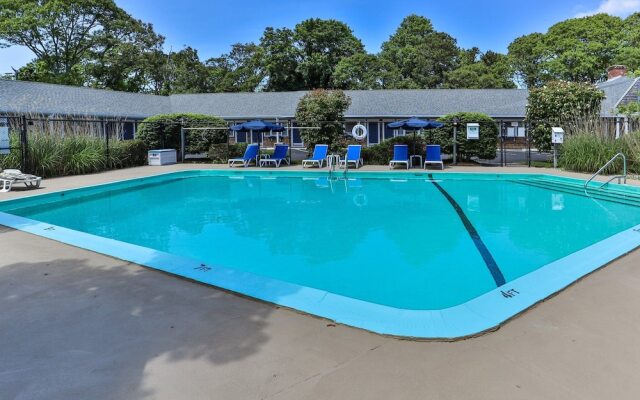Handkerchief Shoals Inn