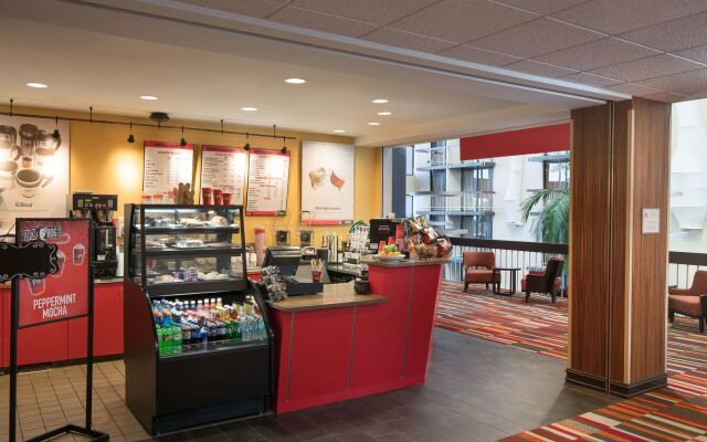 DoubleTree by Hilton Denver Tech Center