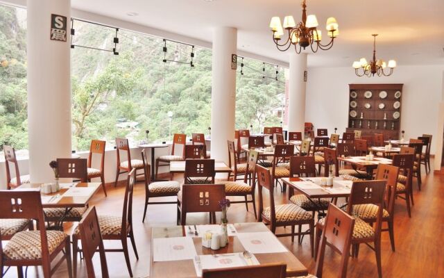 Hatuchay Hotels Machu Picchu