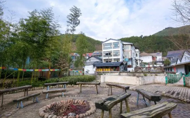 Tanyue Shanju Guesthouse