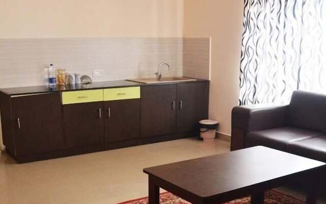 Tea Mount Suites