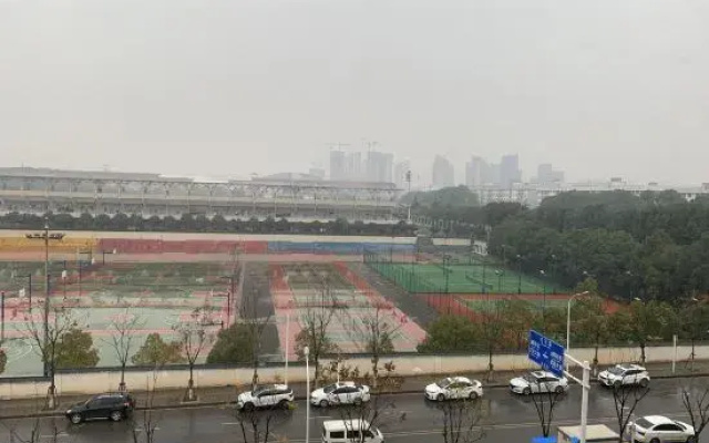 Lavande Hotel (Wuhan Dahualing East Lake College Store)