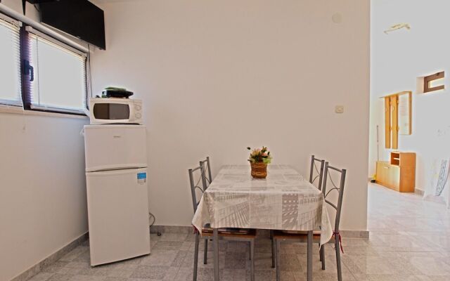 Apartments Zdravko 768