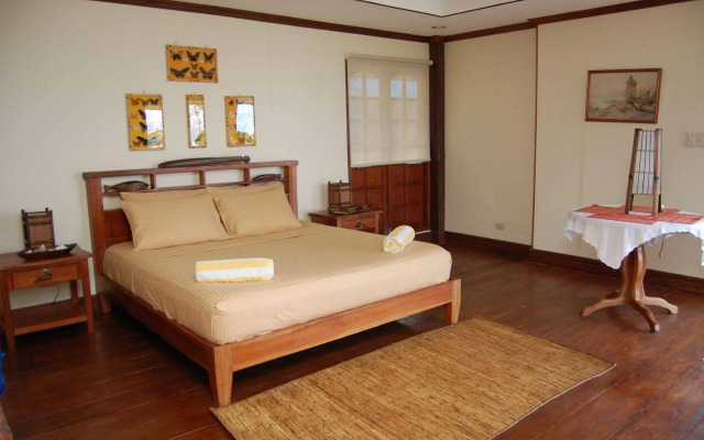 Arena Island Resort