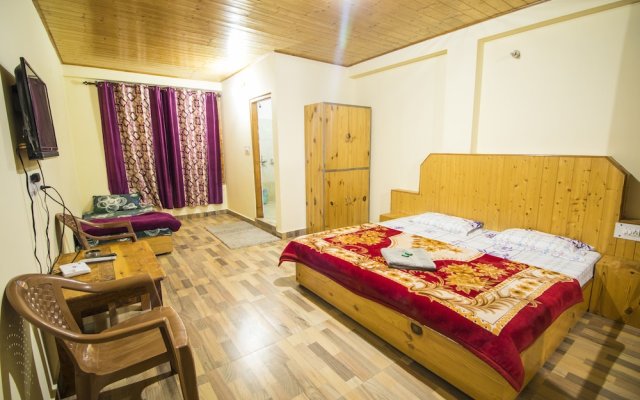 Manali Paradise Guest House By WB Inn