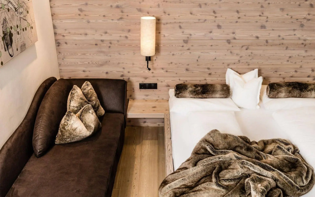 Art Hotel Anterleghes