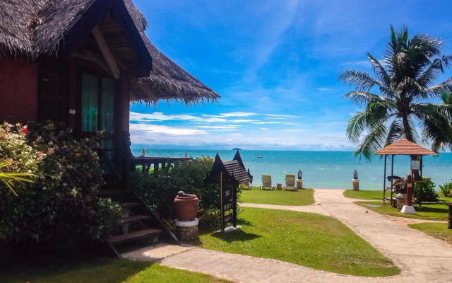 Sunset Village Beach Resort