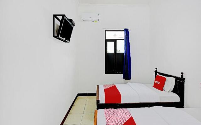 OYO 90309 Hotel Asri 2