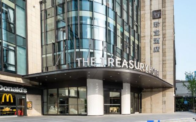 Shanghai Bund Riverside Treasury Hotel