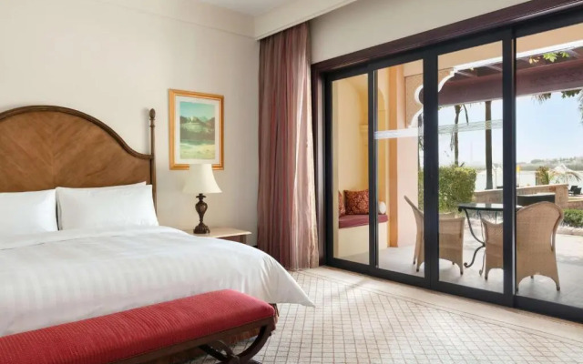 Shangri-La Hotel Apartments Qaryat Al Beri