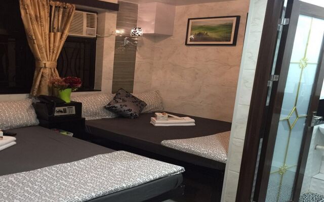 Skylark Hostel