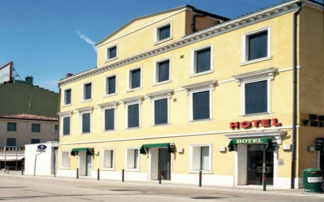 Hotel Trieste