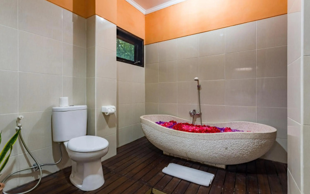 Aniniraka Resort & Spa
